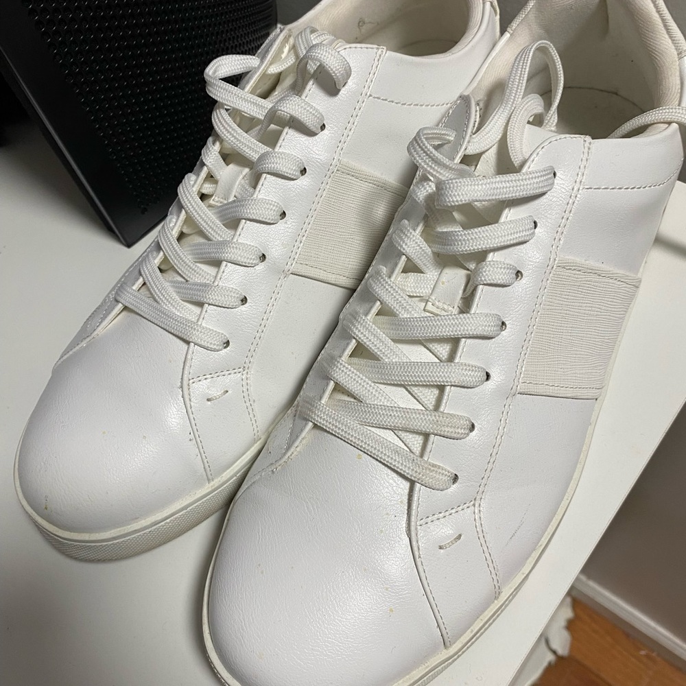 ALDO - Picture 2 of 2